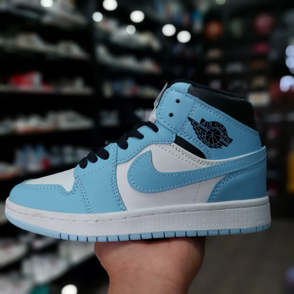 Air Jordan1High 'University Blue' Triple A Talla 36