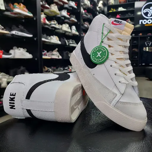 Nike Blazer 77 Mid