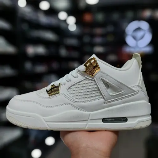 Jordan 4 Metalic Gold'