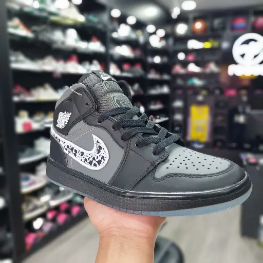 Air Jordan 1 Dior Negro/gris