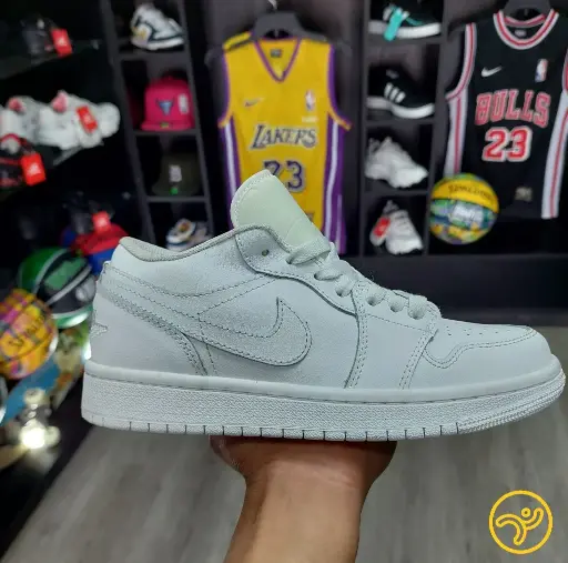  Jordan 1 Low White 