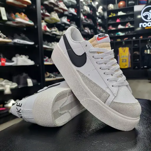 Nike Blazer Low Negro/blanco 