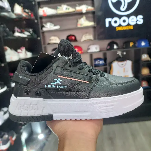 I-Run Negro/celeste/blanco